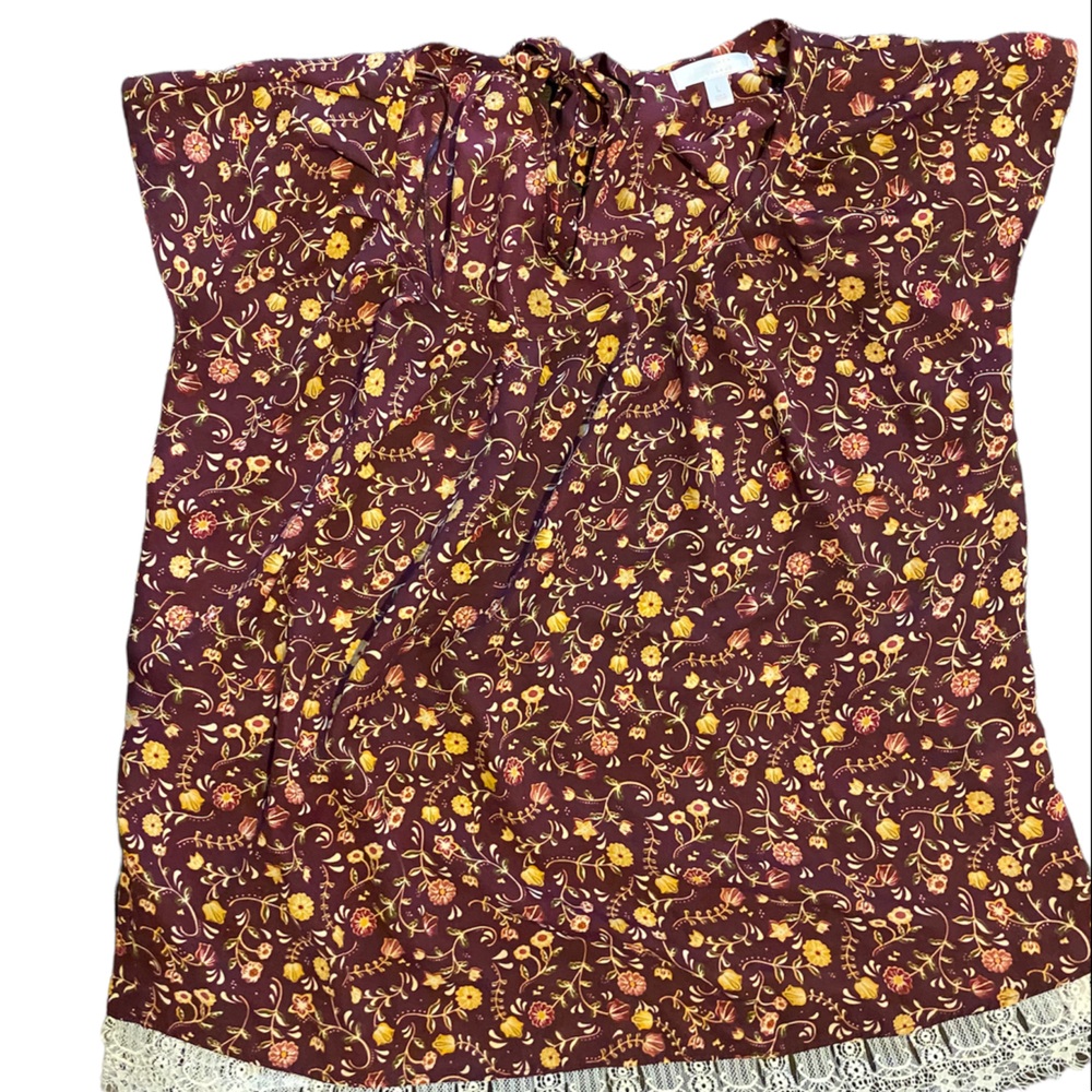 Lauren conrad short sleeve blouse